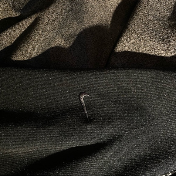 NIKE golf grey half zip sweater - Picture 5 of 6